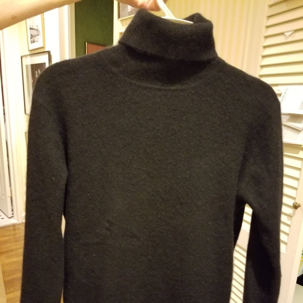 Cashmere L Black T Neck 60/40 Cotton. Pit to Pit 18 , 27 Long.